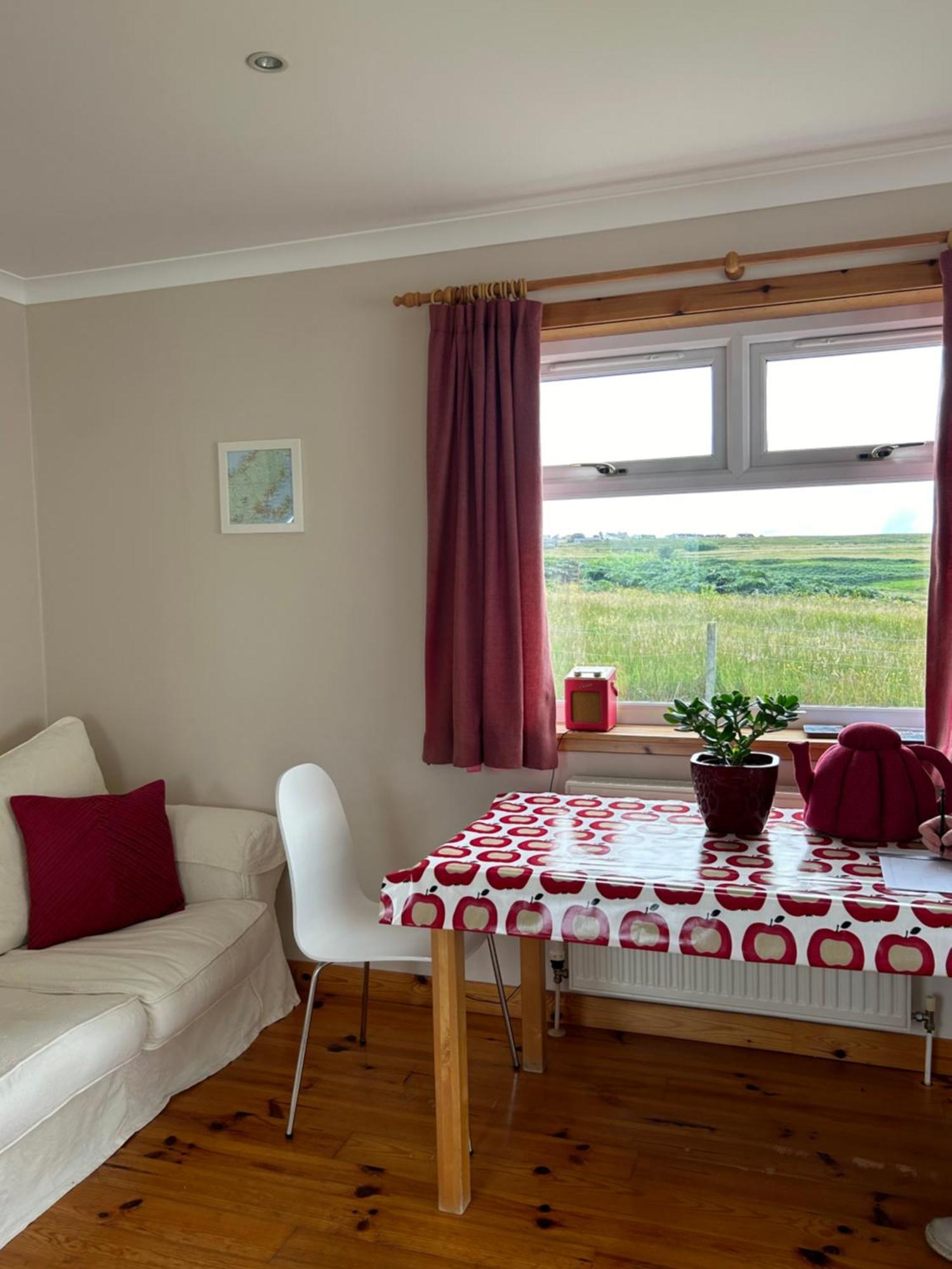 Villa Point Of View à Garrabost Extérieur photo